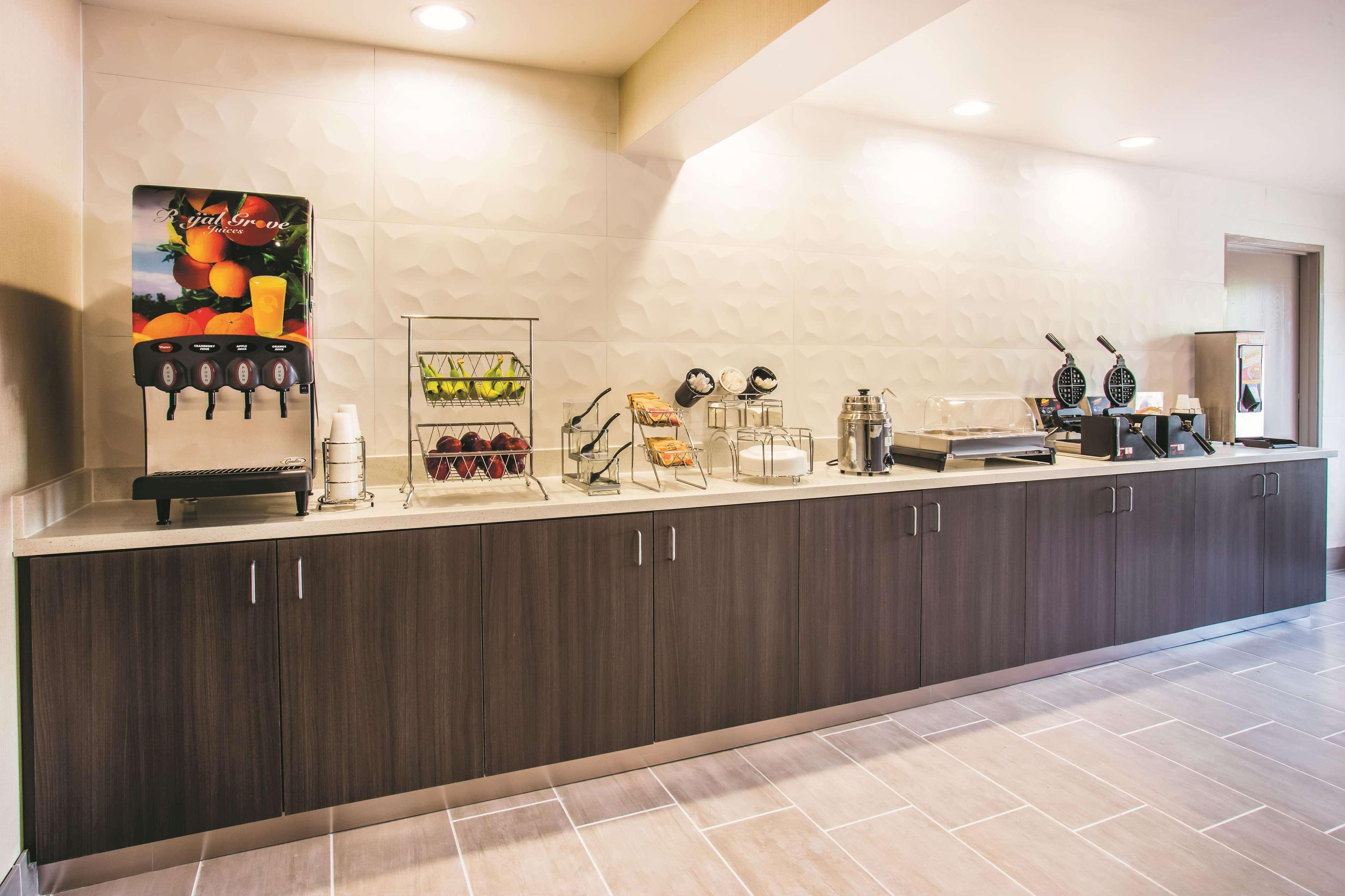 Hotel La Quinta By Wyndham Cincinnati Ne -